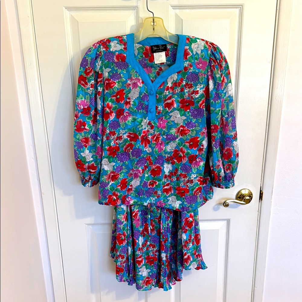 Vintage Diane Freis 2-piece dress.  Gorgeous!  Rarely if ever worn.  Size small.